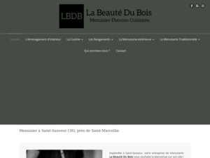 La Beauté Du Bois Chatte, Construction d'abris et pergola en bois, Aménagement de dressing